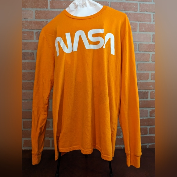 NASA long sleeve shirt - Picture 1 of 6